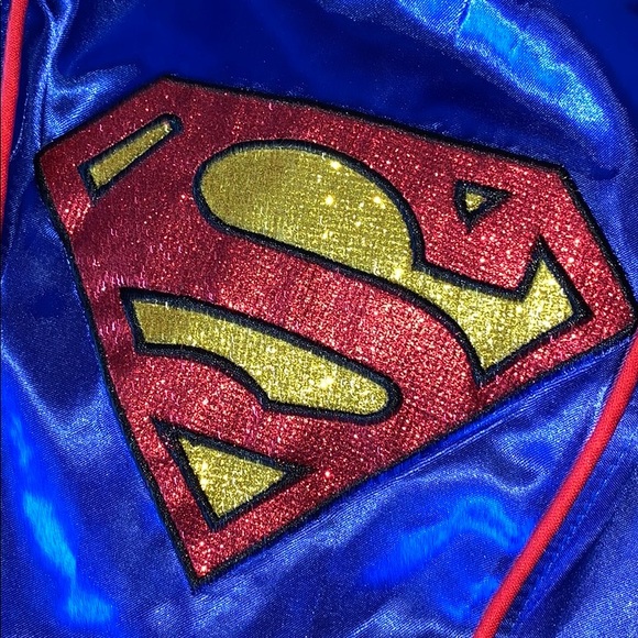 Supergirl Costume Corset - Picture 2 of 4